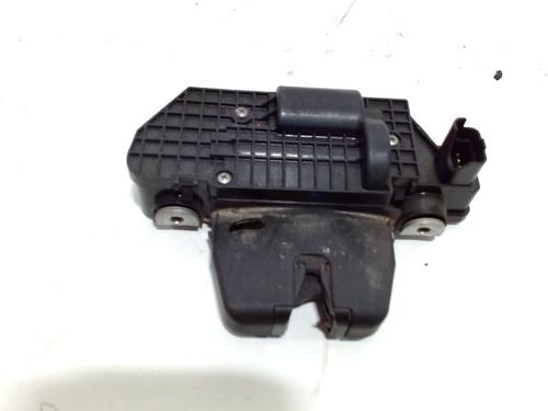 Tailgate lock PEUGEOT 5008 (0U_, 0E_) 1.6 16V | BP13208022C101 