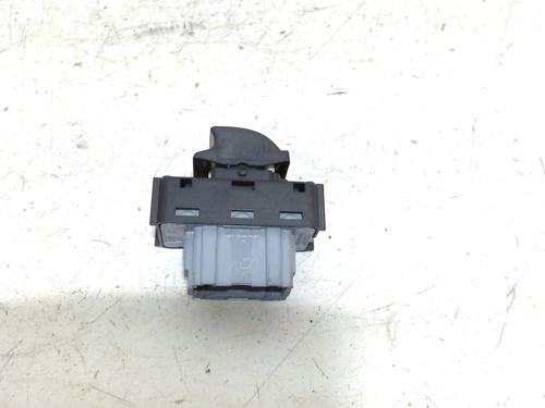 Right front window switch CITROËN C4 CACTUS 1.6 BlueHDi 100 | BP10670056I26 - Image 2