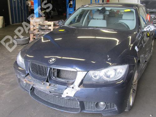 BMW 3 (E90)  320 i  607473