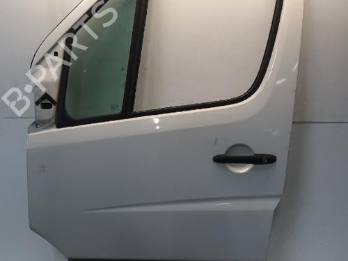 Used Left front door VW CRAFTER 30-50 Van (2E_) 2.5 TDI (136 hp) 27544045