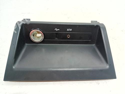 Used Electronic module Electronic module SKODA FABIA III (NJ3) 1.0 (60 hp) 13753852 13753852