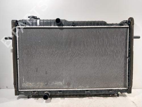 Used Water radiator Water radiator 33165202 33165202