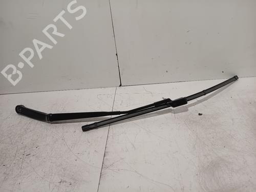 Used Front windshield wiper arm FIAT TIPO Estate (356_, 357_) 1.5 T4 Hybrid (131 hp) 25777416
