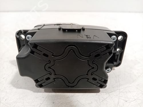 Switch MERCEDES-BENZ CLA Coupe (C117) CLA 180 (117.342) | BP21072051I30 