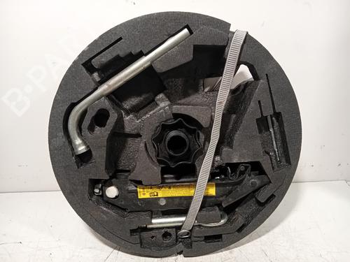 Used Jack Kit Jack Kit SEAT LEON (1P1) 2.0 TFSI (240 hp) 35793648 35793648