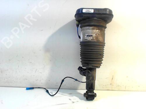 Used Right rear shock absorber BMW X5 (G05, F95) xDrive 40 i (340 hp) 9056989