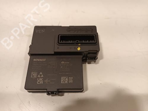 Centralina DACIA SANDERO III 1.0 TCe 90 (91 hp) 31382015