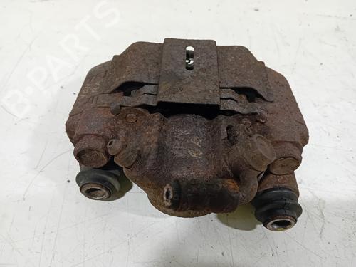 Right rear brake caliper TOYOTA RAV 4 II (_A2_) 2.0 4WD (ACA21, ACA20) (150 hp) 18105978