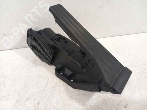 Used Pedal Pedal MERCEDES-BENZ C-CLASS (W205) C 350 e (205.047) (279 hp) 33964324 33964324