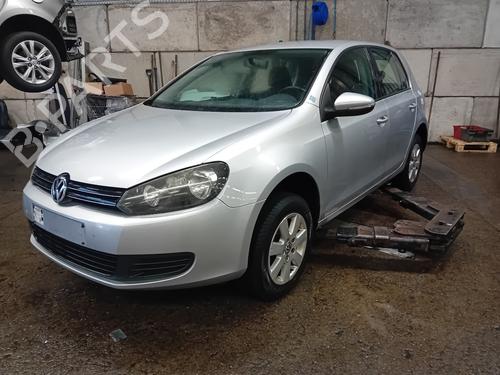 Brugte VW GOLF VI (5K1) 1.4 TSI (122 hp) 4447639