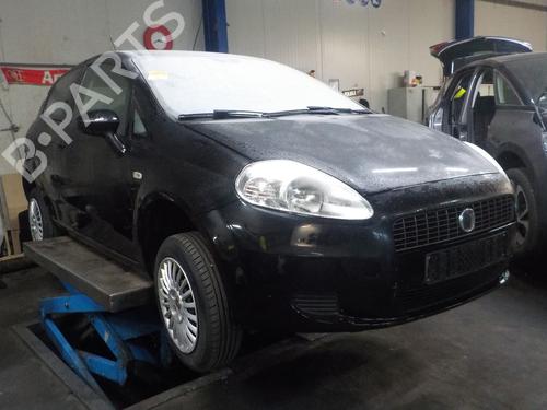 AC radiator FIAT GRANDE PUNTO (199_) 1.4 (199AXB11, 199AXB1A, 199BXB1A, 199AXL1A) | BP12176800M32 
