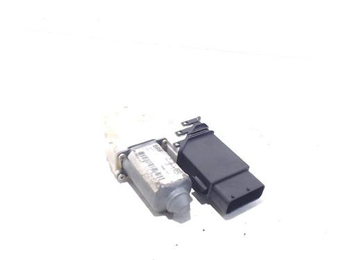 Left front window motor SEAT LEON (1M1) 1.8 20V | BP4584778E21 