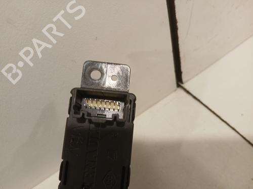 Switch RENAULT CLIO V (B7_) 1.3 TCe 130 (B7MF) | BP37799466I30 - Image 5