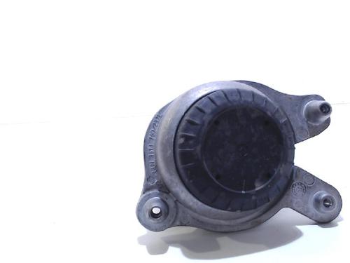 Used Engine mount Engine mount MERCEDES-BENZ C-CLASS T-Model (S205) C 180 (205.240) (156 hp) 6059606 6059606