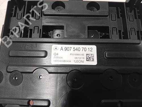 Fuse box MERCEDES-BENZ SPRINTER 3,5-t Van (B907, B910) 316 CDI RWD (907.631, 907.633, 907.635, 907.637) | BP39885868E1 - Image 3