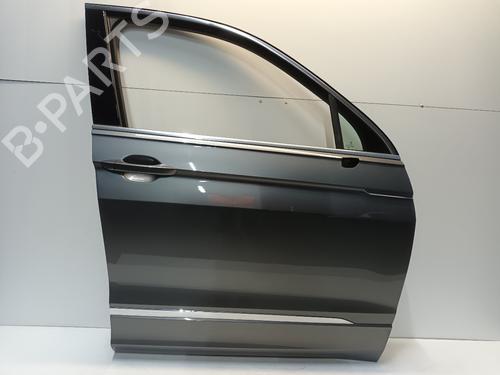Puerta delantera derecha VW TIGUAN (AD1, AX1) 1.4 TSI (150 hp) 31261645