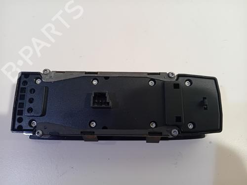 Switch MERCEDES-BENZ B-CLASS Sports Tourer (W246, W242) B 180 (246.242) | BP26725596I30 
