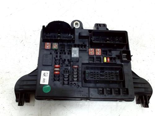 Used Fuse box Fuse box 9527566 9527566