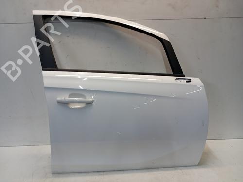 Used Right front door Right front door 39211845 39211845