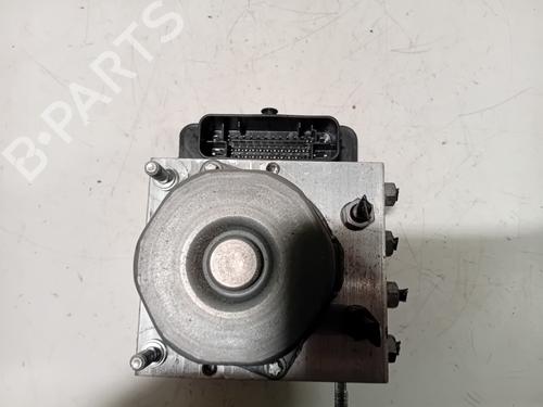 Used ABS pump ABS pump RENAULT CLIO IV Grandtour (KH_) 1.5 dCi 90 (KHN3, KHN4) (90 hp) 39885919 39885919