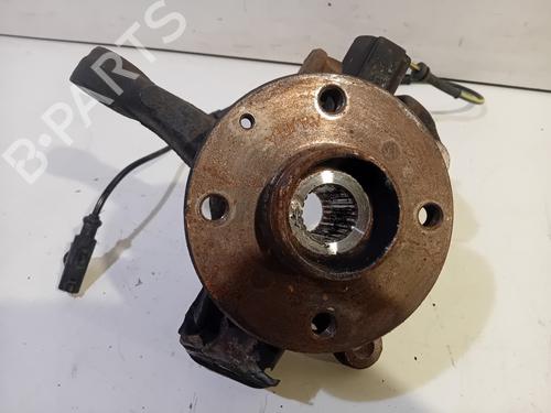 Fusée avant droite PEUGEOT 108 1.0 VTi (69 hp) 32780844