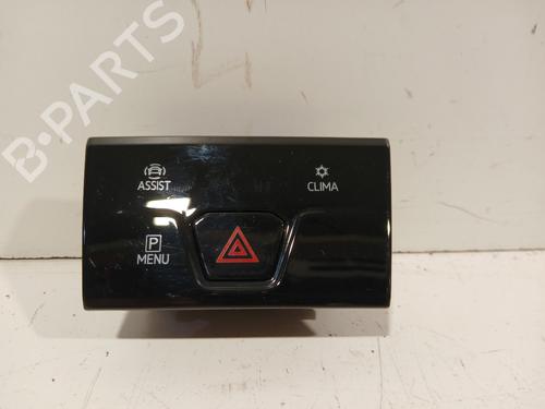 Used Warning switch VW GOLF VIII (CD1, DA1) 1.5 eTSI (150 hp) 29306978