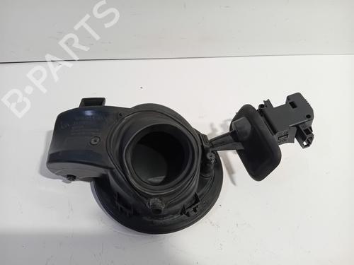 Fuel flap VOLVO V40 Hatchback (525) D2 | BP23988033C131 