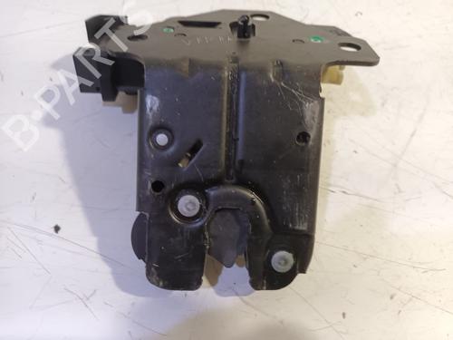 Used Tailgate lock AUDI A4 B7 Avant (8ED) 3.0 TDI quattro (204 hp) 17769133