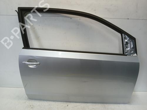 Used Right front door Right front door VW UP! (121, 122, BL1, BL2, BL3, 123) 1.0 EcoFuel (68 hp) 39743385 39743385