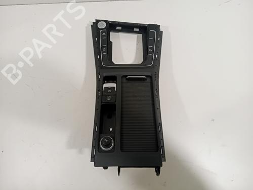 Console central VW GOLF VII (5G1, BQ1, BE1, BE2) 2.0 R 4motion (292 hp) 30309018