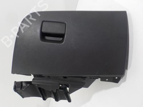 Used Glove box OPEL CROSSLAND X / CROSSLAND (P17, P2QO) 1.2 (75) (110 hp) 16667967
