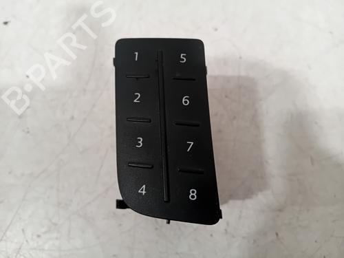 switch-audi-a4-b9-avant-8w5-8wd-20-tdi-8w1919616c-2015-22699182 main image
