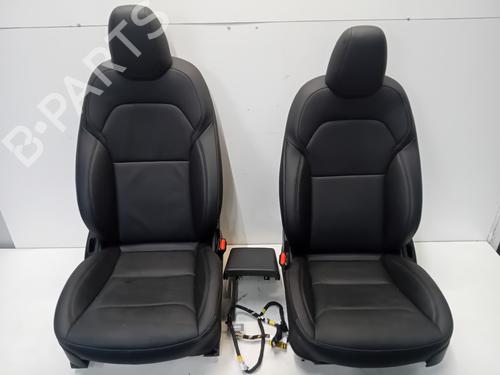 Setesett Setesett TESLA MODEL Y (5YJY) EV (299 hp) 37609004 37609004