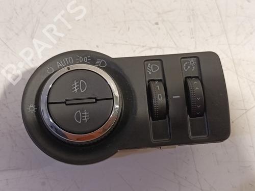 Used Headlight switch Headlight switch 17228872 17228872