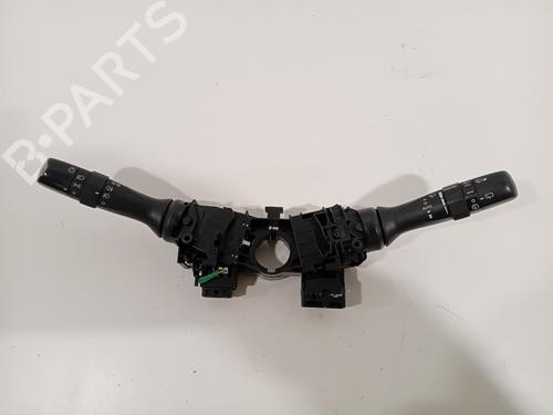 Used Steering column stalk Steering column stalk TOYOTA YARIS (_P13_) 1.5 Hybrid (NHP130_) (101 hp) 23989406 23989406