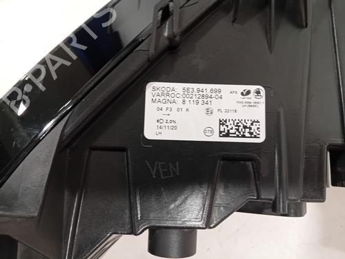 Venstre positionslygte SKODA OCTAVIA IV Combi (NX5, PV5) 2.0 TDi | BP28135882C104 