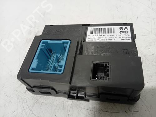 Used Electronic module Electronic module PEUGEOT 308 II (LB_, LP_, LW_, LH_, L3_) 1.2 THP 130 (131 hp) 33661180 33661180
