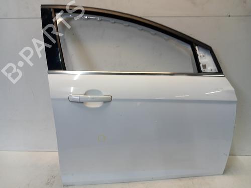 Used Right front door Right front door 39202612 39202612