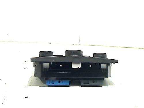 Used Climate control OPEL ASTRA H Estate (A04) 1.8 (L35) (140 hp) 3200527