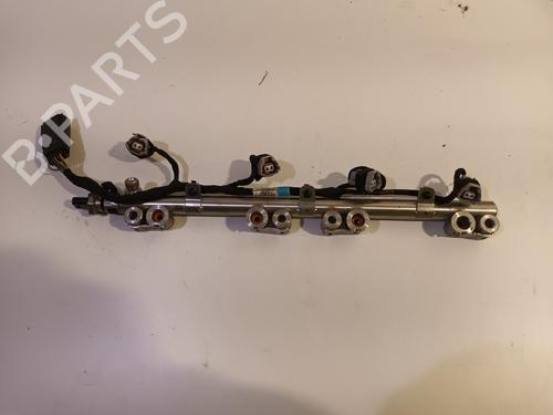 Used Injection rail Injection rail 16420983 16420983