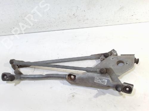 Used Front wipers mechanism FORD FIESTA VI (CB1, CCN) 1.4 (97 hp) 8067493