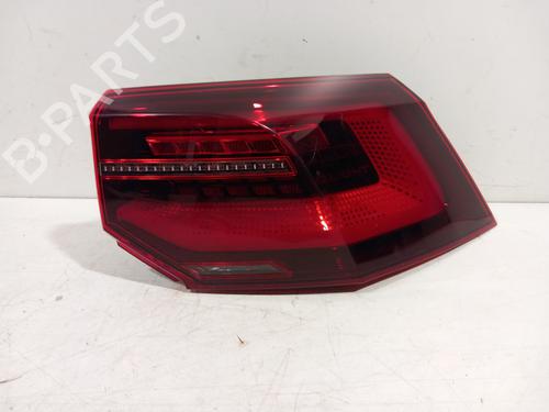 Used Right taillight Right taillight VW GOLF VIII (CD1, DA1) 1.5 eTSI (150 hp) 33607741 33607741