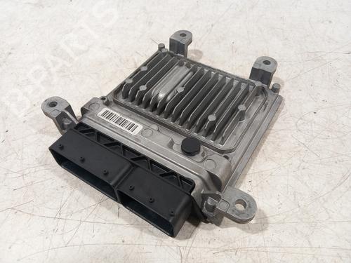 Used Engine control unit (ECU) Engine control unit (ECU) MERCEDES-BENZ E-CLASS (W212) E 200 CDI / BlueTEC (212.005, 212.006) (136 hp) 34696405 34696405