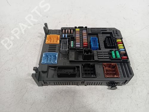Fuse box OPEL CROSSLAND X / CROSSLAND (P17, P2QO) 1.2 (75) | BP22234313E1 