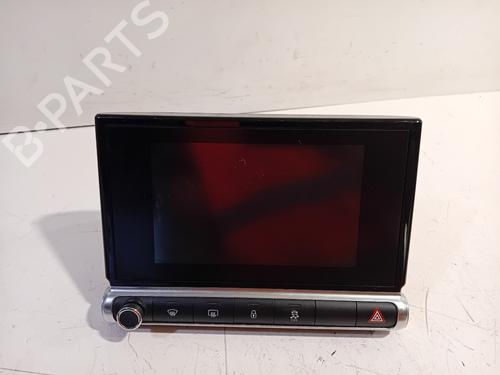 display-citroen-c4-cactus-2014-27986562 main image