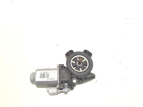 Left front window motor PEUGEOT 107 (PM_, PN_) 1.4 HDi | BP3260590E21 