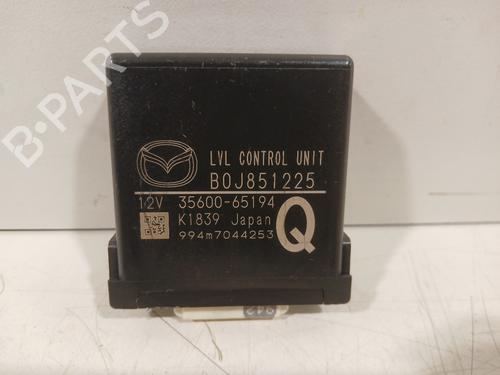 Used Lights ECU Lights ECU MAZDA 3 Saloon (BP_) 2.0 SKYACTIV-X M Hybrid (BP2S) (179 hp) 40283220 40283220