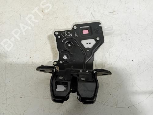 Used Tailgate lock RENAULT KADJAR (HA_, HL_) 1.2 TCe 130 (HLMR) (130 hp) 15958636