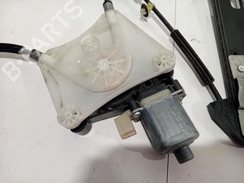 Front right window mechanism VW T-ROC (A11, D11) 1.5 TSI | BP23235694C23 - Image 2