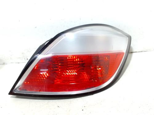 Højre baglygte OPEL ASTRA H (A04) 1.6 (L48) (105 hp) 9527822